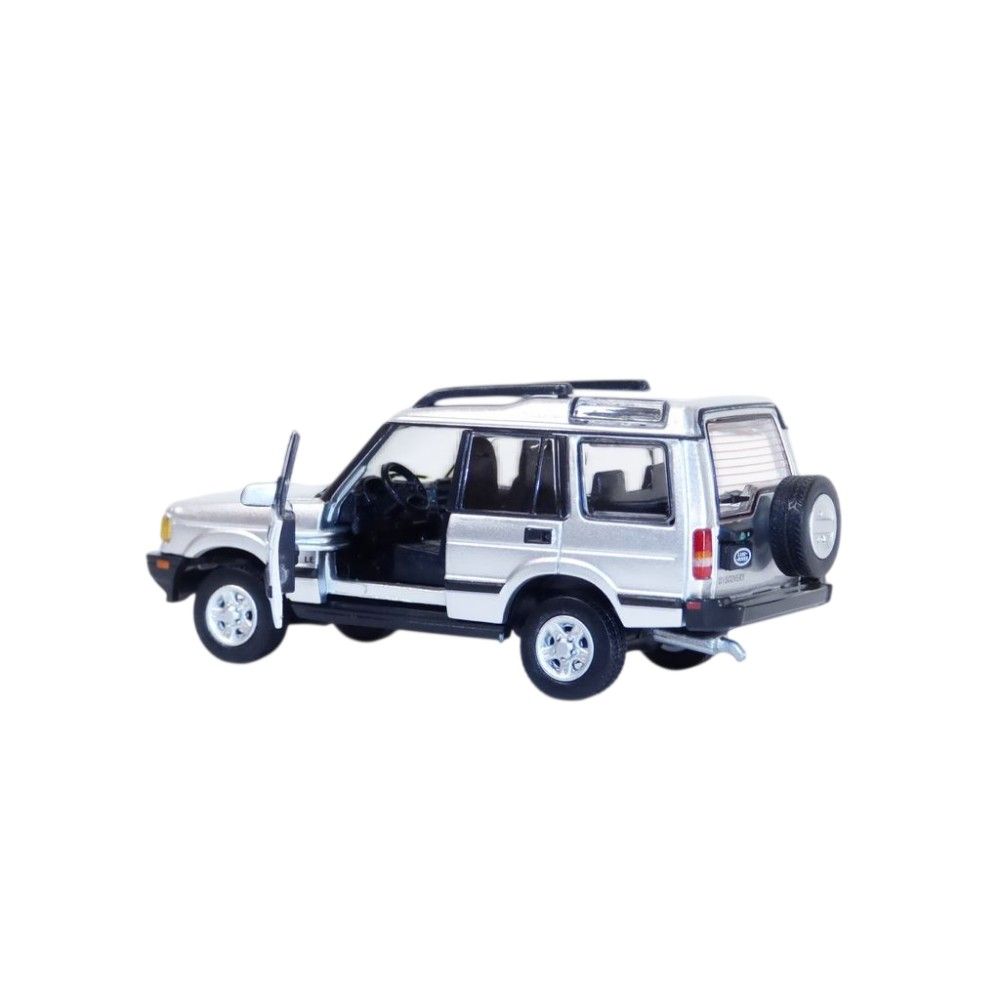 1/64 - Land Rover Discovery 1, 1998 (cinza)