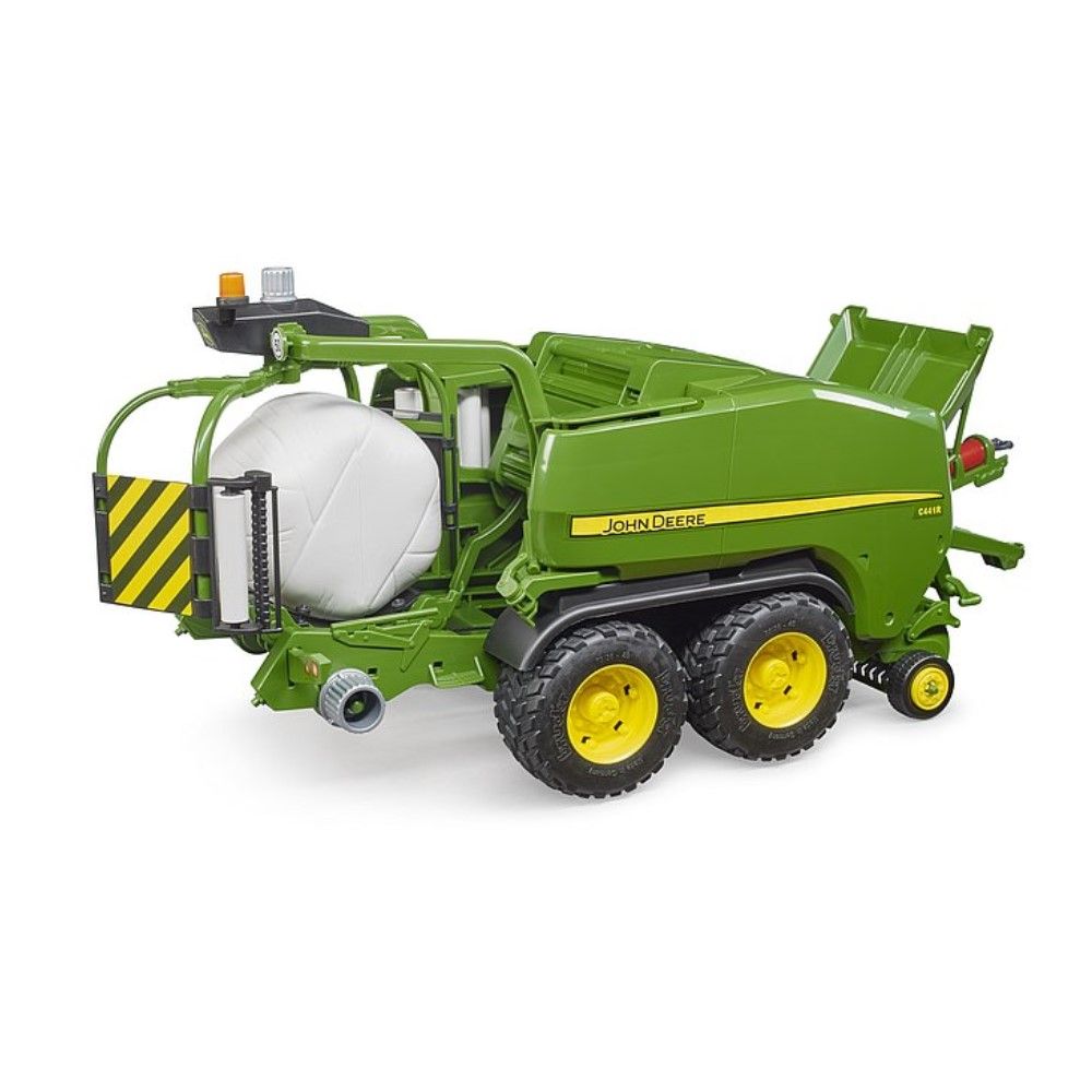 Reboque enfardadeira John Deere C441R