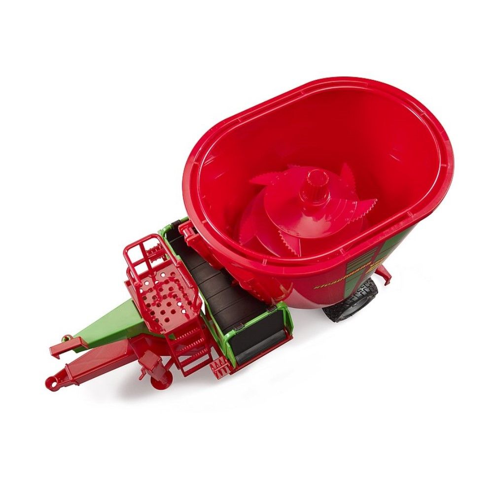 Reboque misturador de forragem