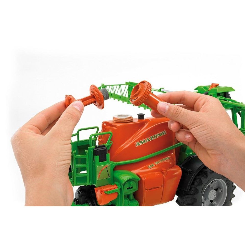 Reboque de aspersão Amazone UX5200