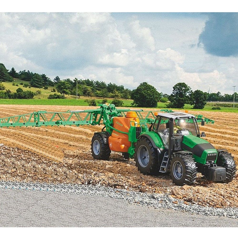 Reboque de aspersão Amazone UX5200