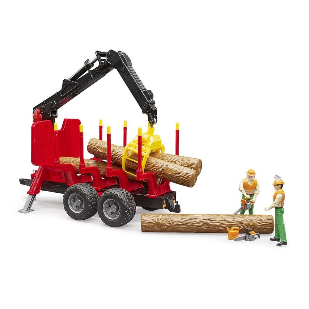 Reboque com troncos e braço mecânico