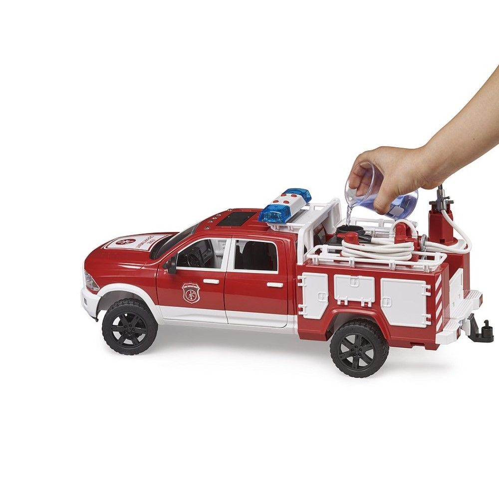 Pick-Up RAM 2500 Power Wagon Bombeiros com luzes e sons