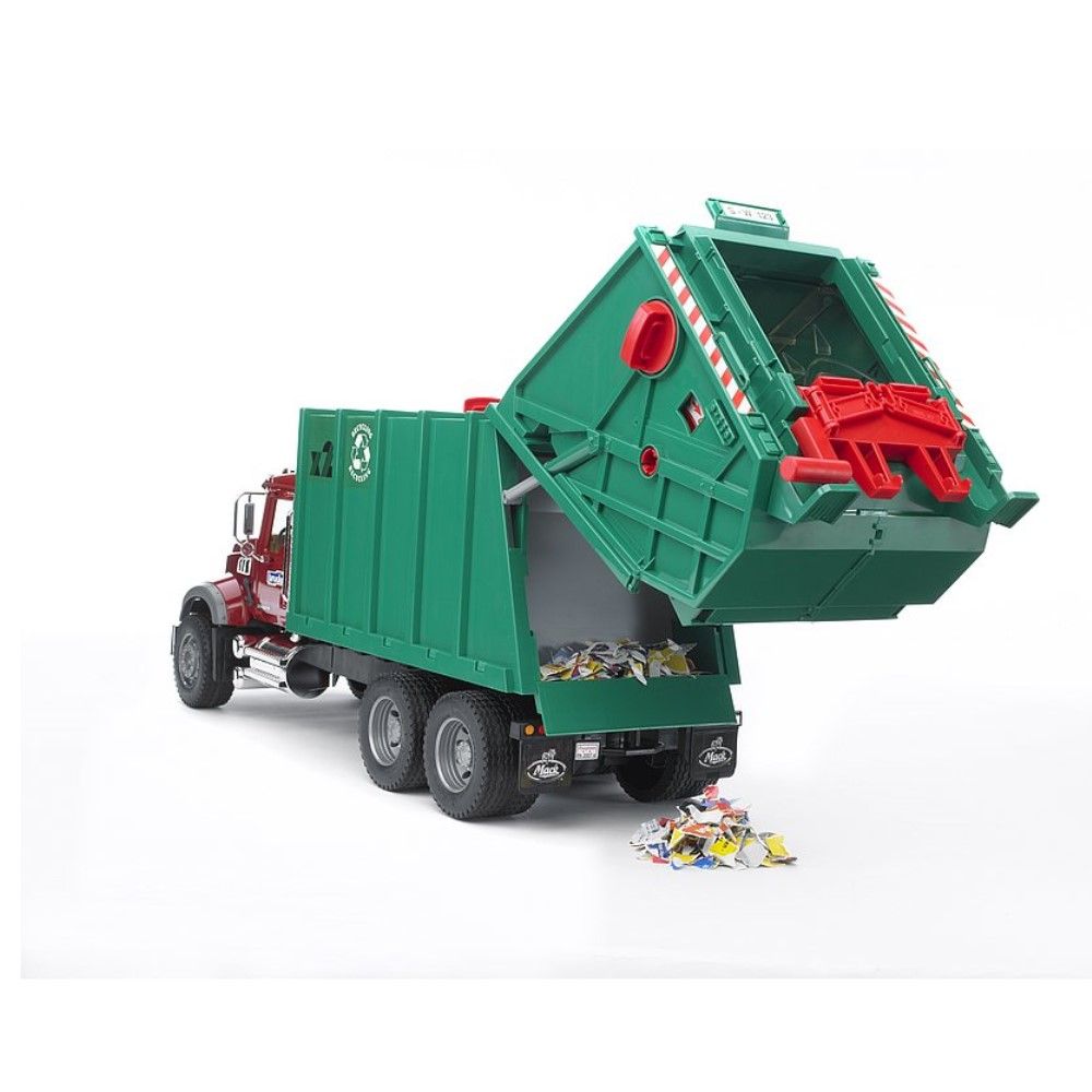 Camião MACK recolha de lixo