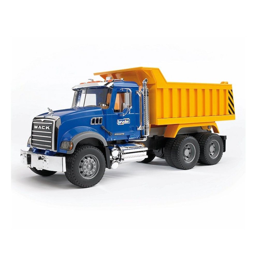 Camião MACK com báscula