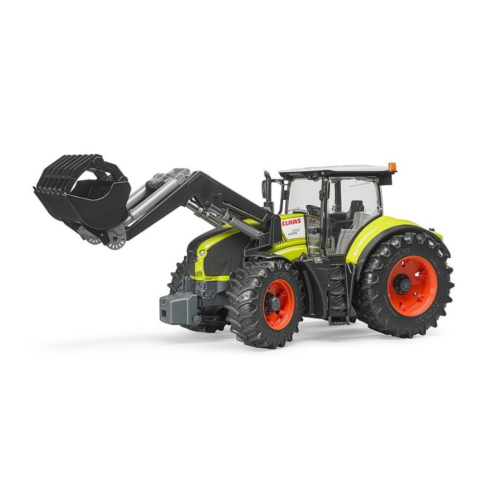 Trator Claas Axion 950 com pá carregadora
