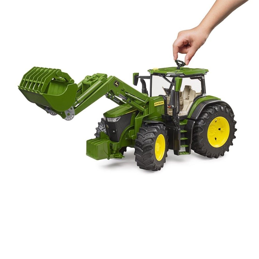 Trator John Deere 7R 350 com pá carregadora