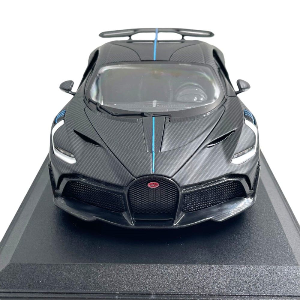 1/18 - Bugatti Divo 2019 - 50th Aniversário
