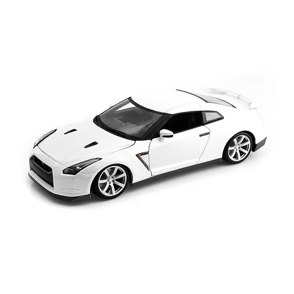 1/18 - Nissan GT-R 2009 (branco)