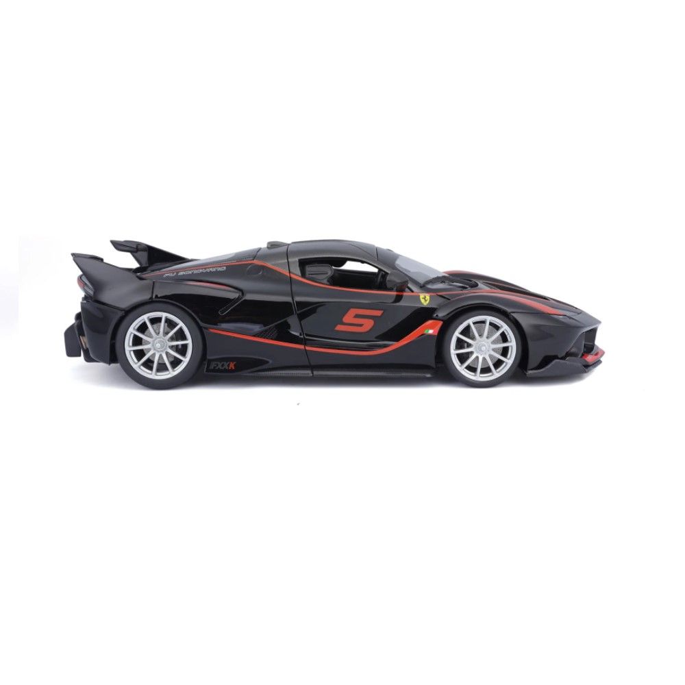 1/18 - Ferrari FXX-K #5 (preto)