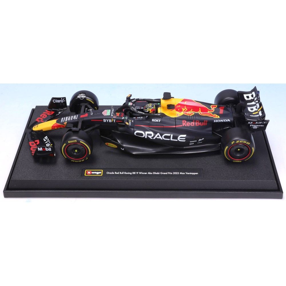 1/18 - F1 Red Bull RB19 #1 Max Verstappen GP Abua Dhabi 2023 - Capacete Especial