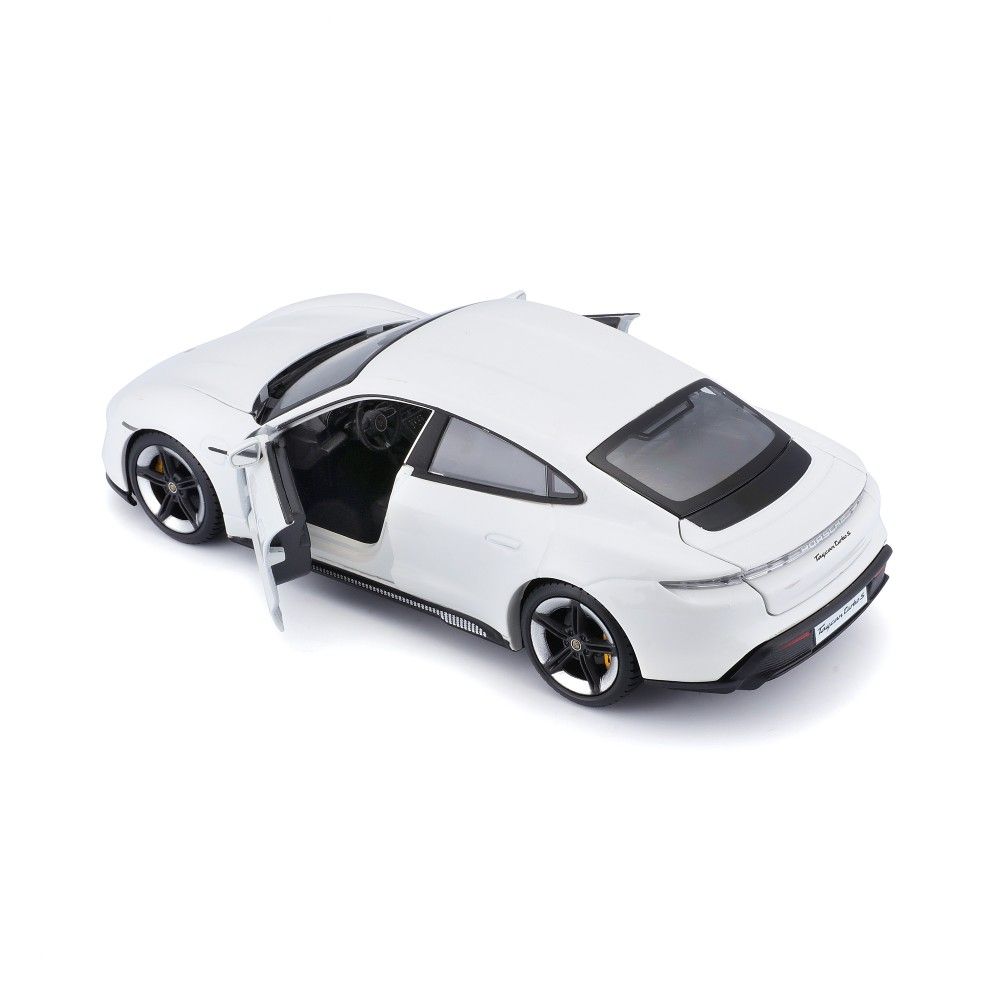 1/24 - Porsche Taycan Turbo S (branco)