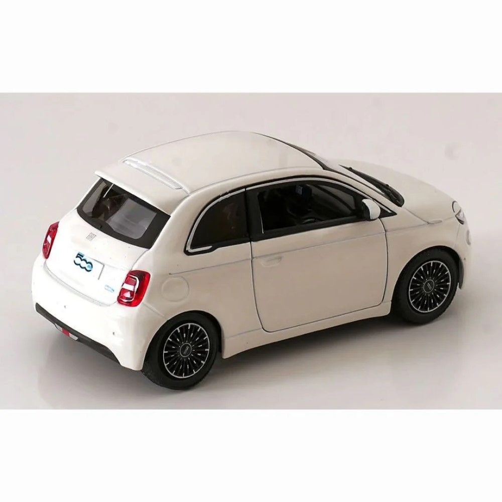 1/24 - Fiat 500E (branco)