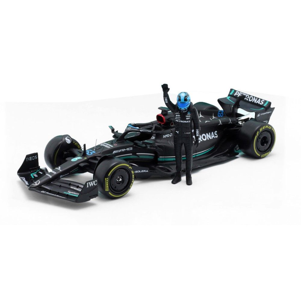 1/24 - F1 Mercedes AMG W14 - George Russel #63 com Figura