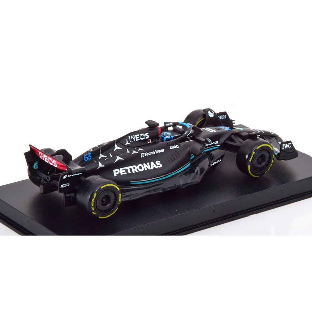1/43 - F1 Mercedes AMG W14 #63 G.Russel com Capacete