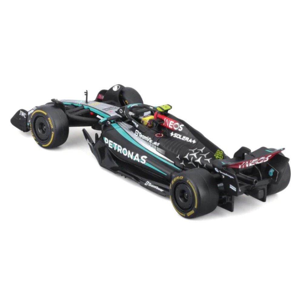 1/43 - F1 Mercedes AMG W14 - Lewis Hamilton #44 com Capacete