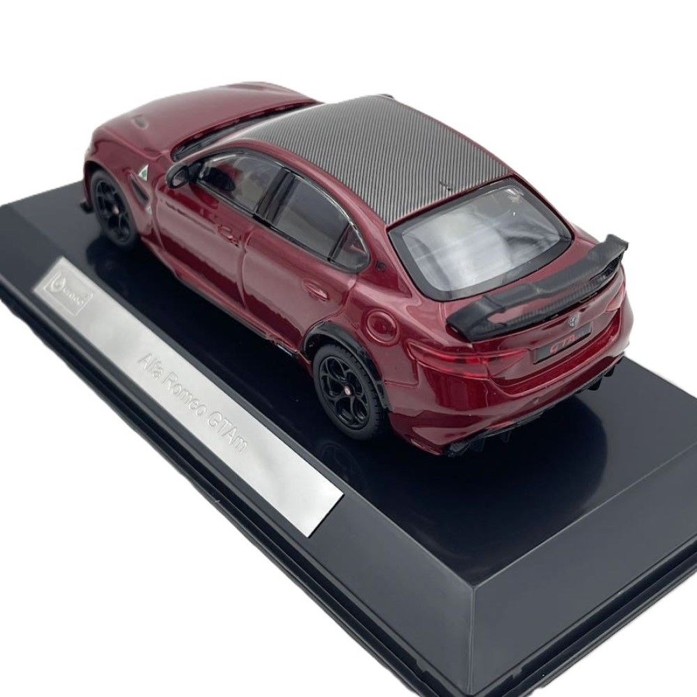 1/43 - Alfa Romeo Giulia GTA, vermelho