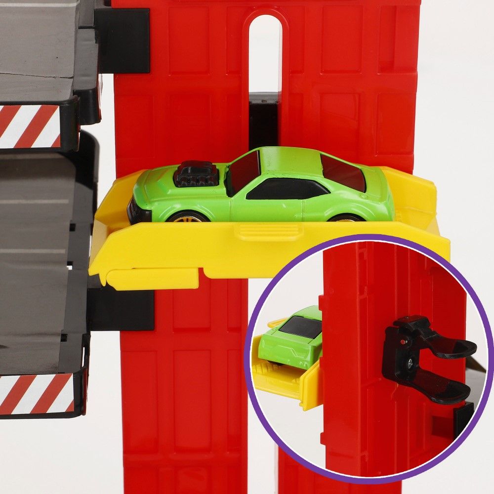 Garagem 3 niveis com 5 veículos incluidos