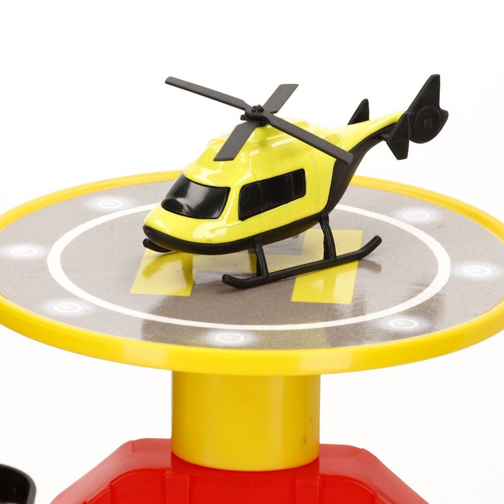 Garagem 3 niveis com 5 veículos incluidos