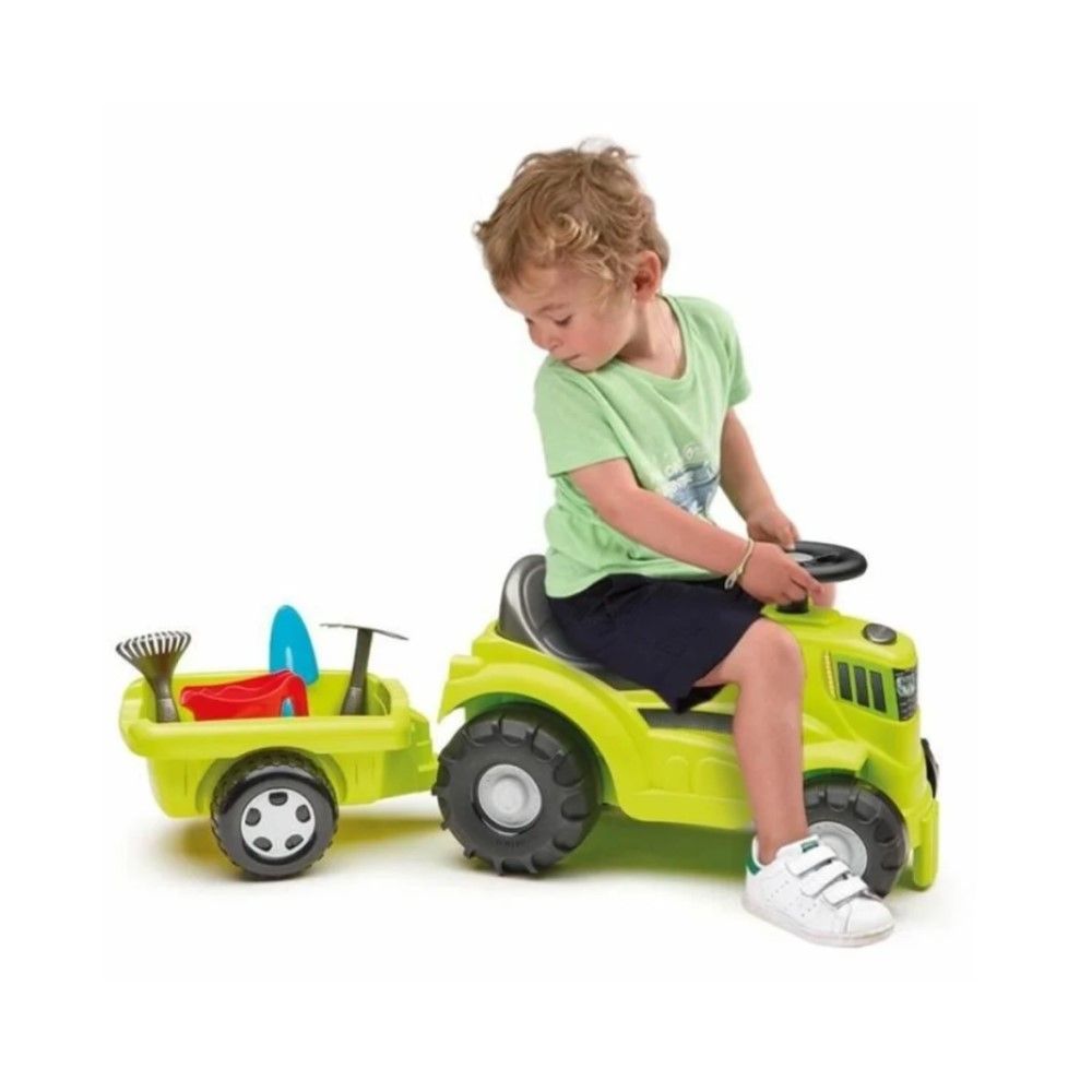 Tractor com atrelado