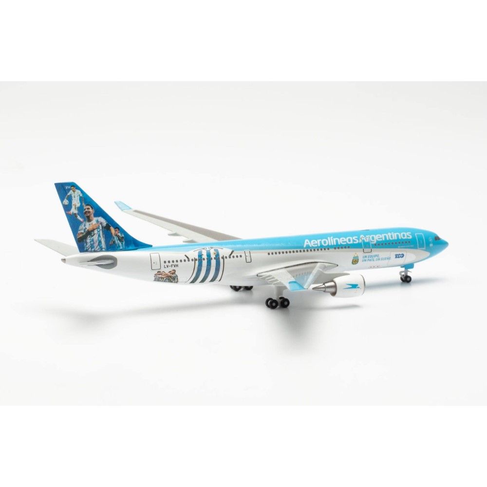 1/500 - Airbus A330 Aerolineas Argentinas