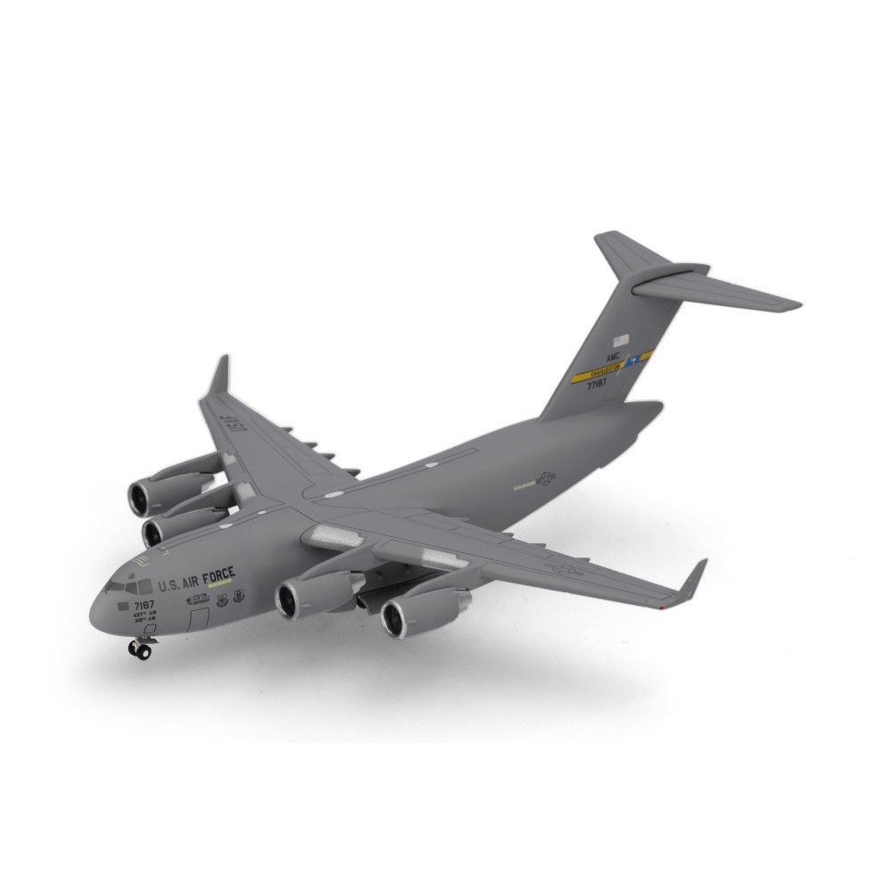 1/500 - Boeing C-17A Globemaster III U.S. Air Force - 437th Airlift Wing, Charleston Air Base "Spirit of the Candy Bomber"