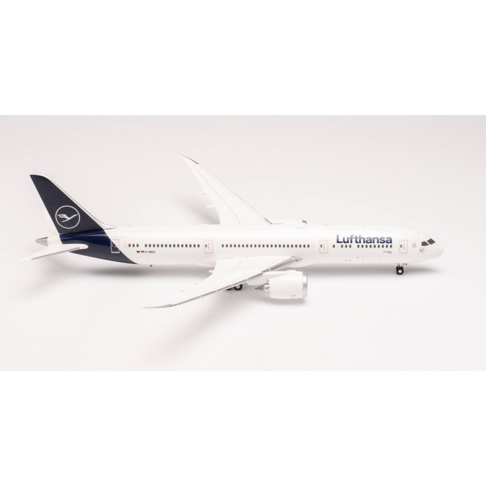 1/200 - Boeing 787-9 Dreamliner Lufthansa – D-ABPA “Berlin”