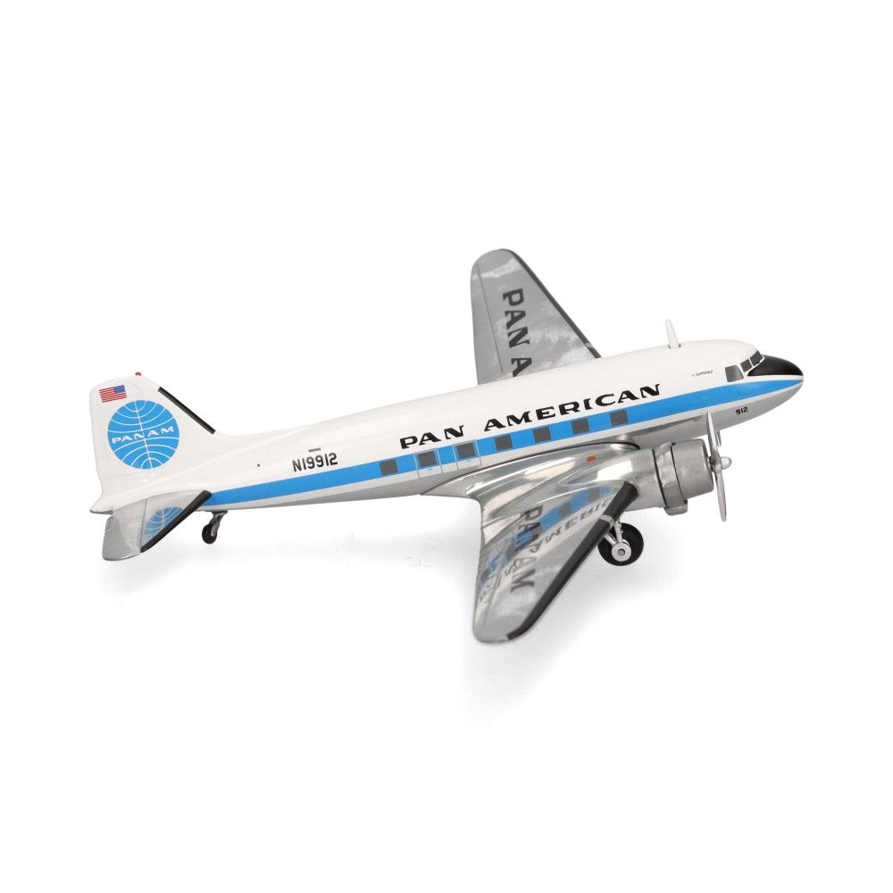 1/200 - Douglas DC-3 Pan American World Airways - N19912 " ´s Clipperle"