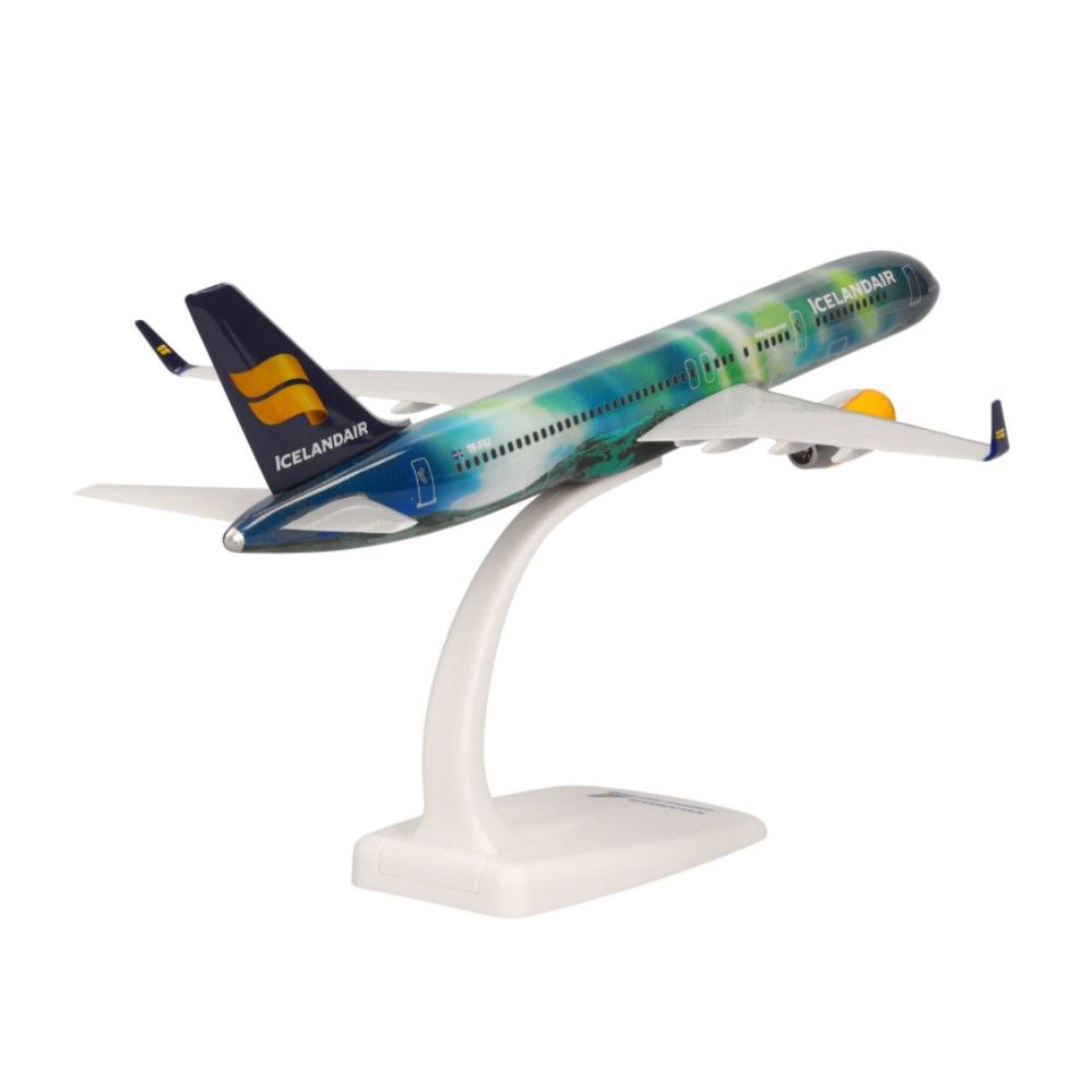 1/200 - Boeing 757-200 Icelandair TF-FIU