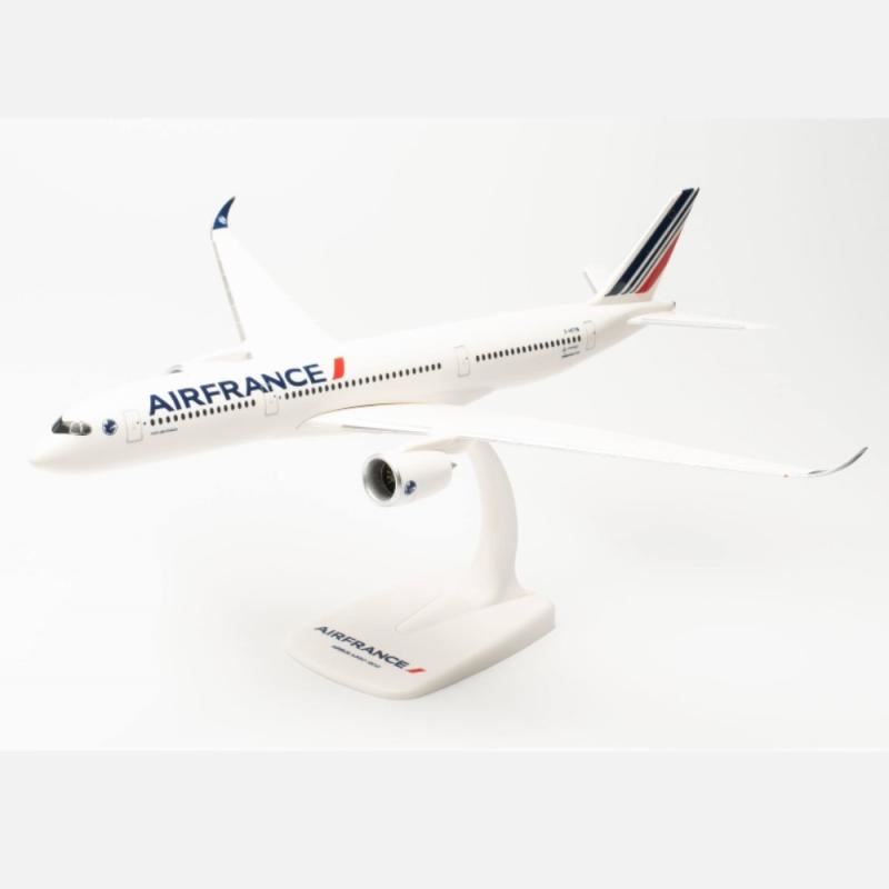 1/200 - Airbus A350-900 Air France 2021 livery – F-HTYM Fort-de-France