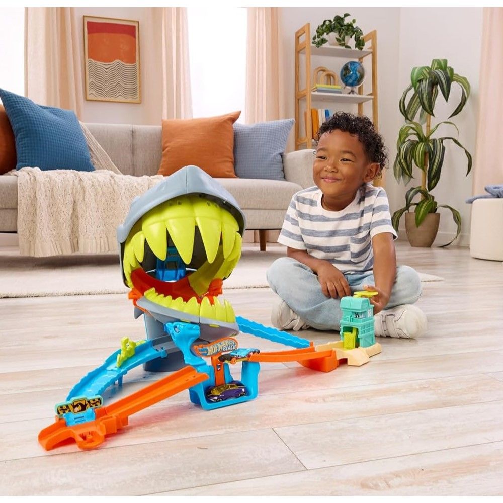 HW - Pista de Ataque Mega Tubarão