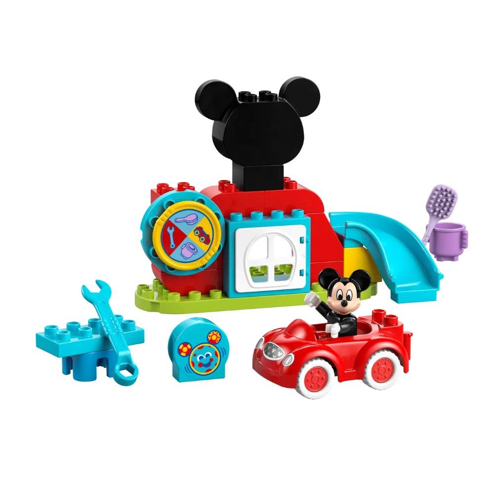 A Casa do Mickey Mouse com Carro