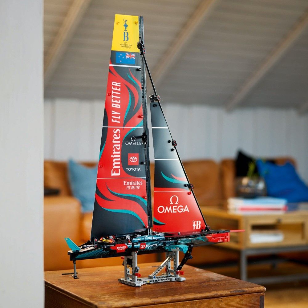 Veleiro Emirates Team New Zealand AC75