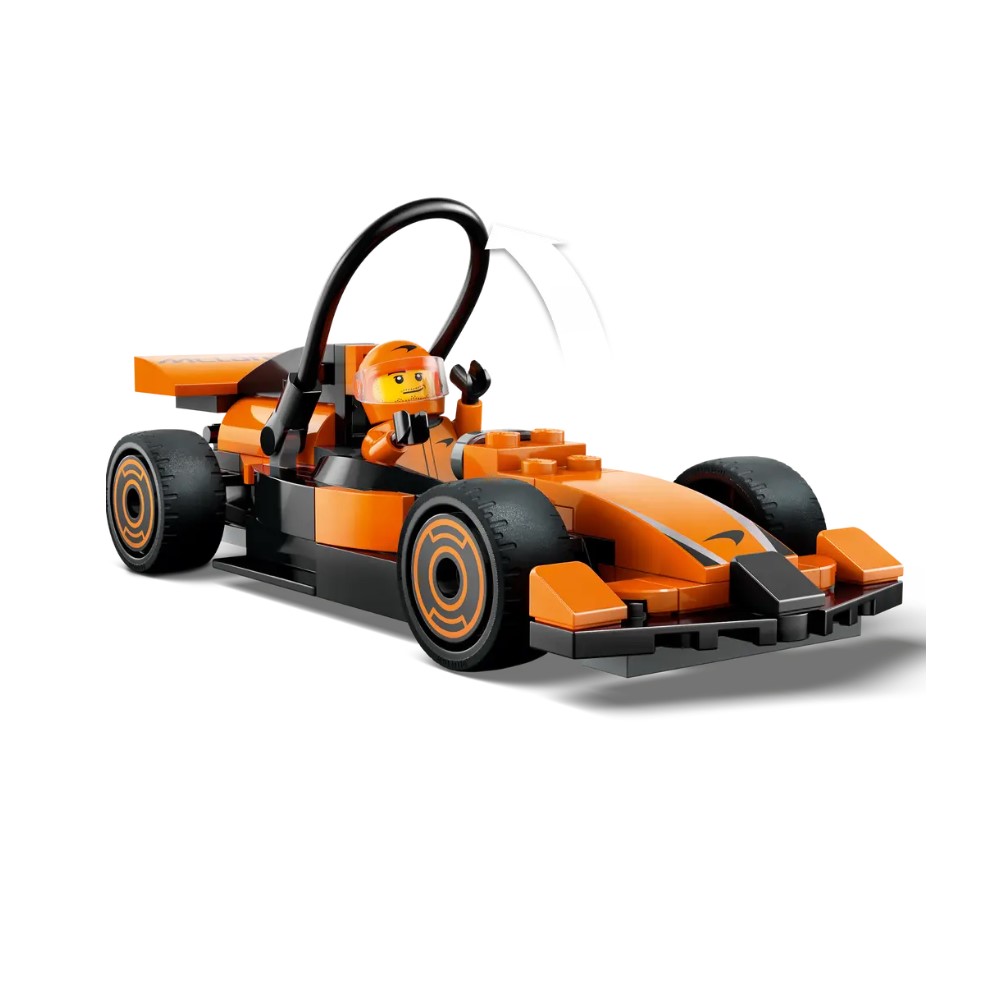 Piloto de F1 com Carro de Corrida McLaren