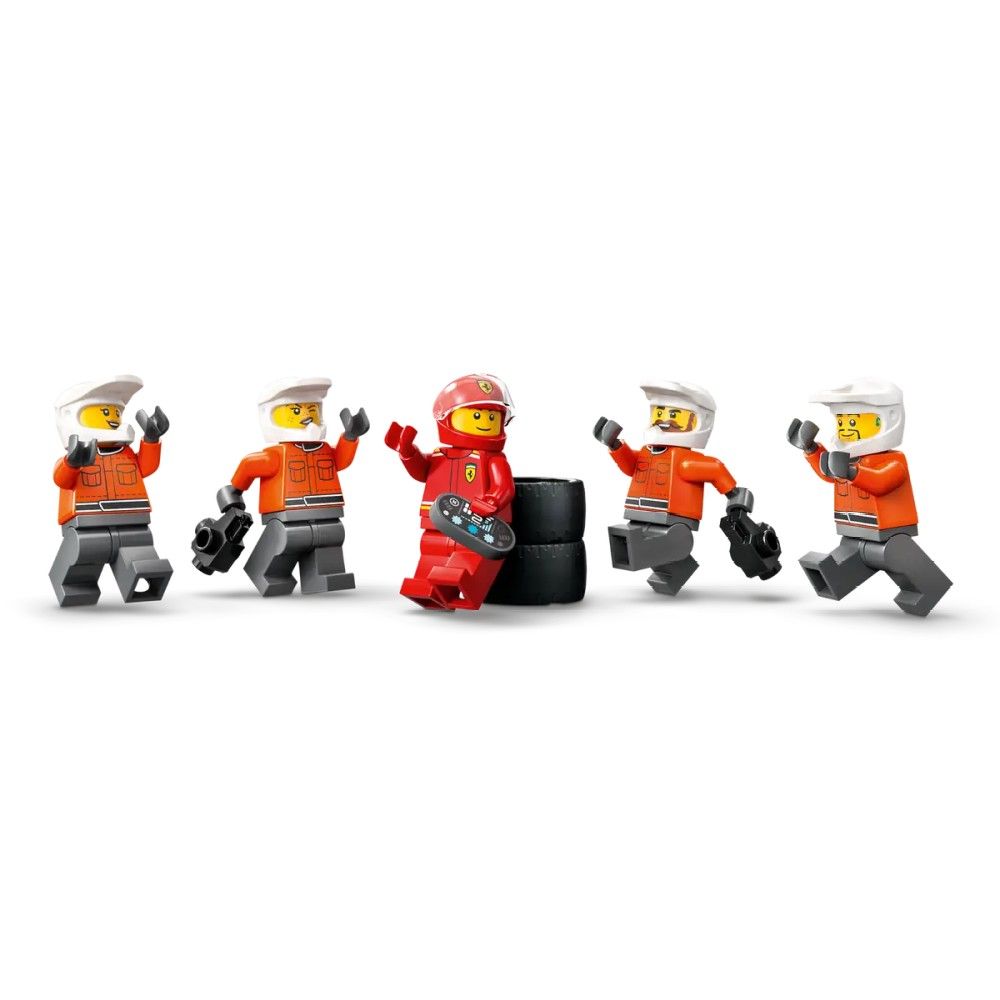 Boxe de F1 e Equipa da Boxe com Carro da Ferrari