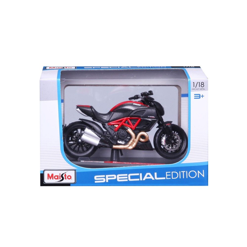 1/18 - Ducati Diavel Carbon