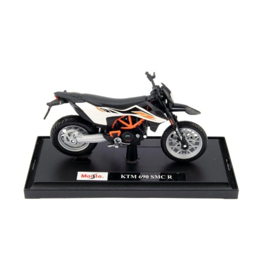 1/18 - KTM 690 SMC R