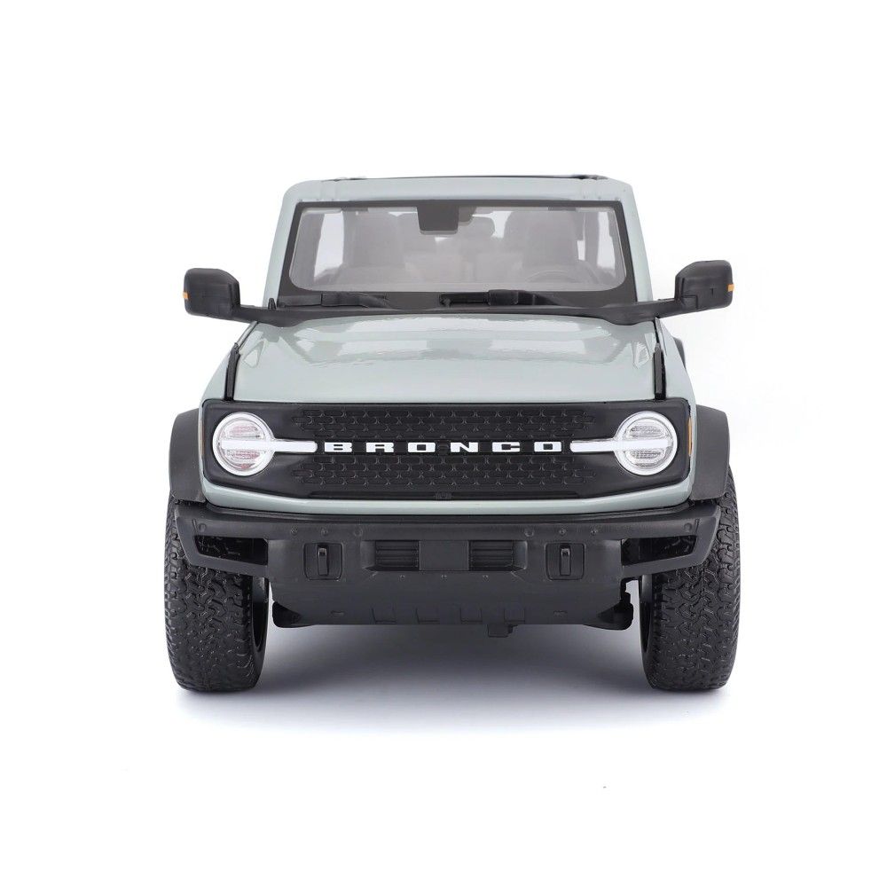 1/18 - Ford Bronco Badlands, Cinza, 2021