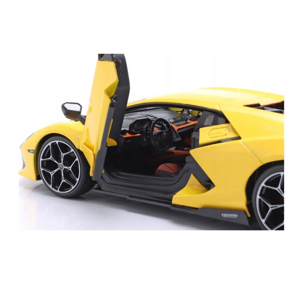 1/18 - Lamborghini 74X Revuelto, Amarelo