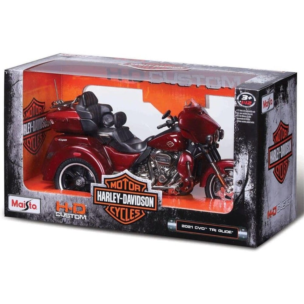1/12 - Harley Davidson CVO Tri-Glide Ultra, 2021