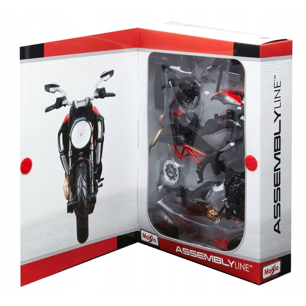 KIT 1/12 - Ducati Diavel Carbon