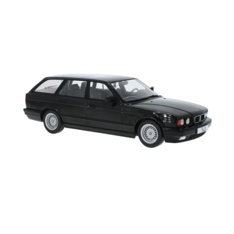 1/18 - BMW 5er (E34) Touring, preto, 1991