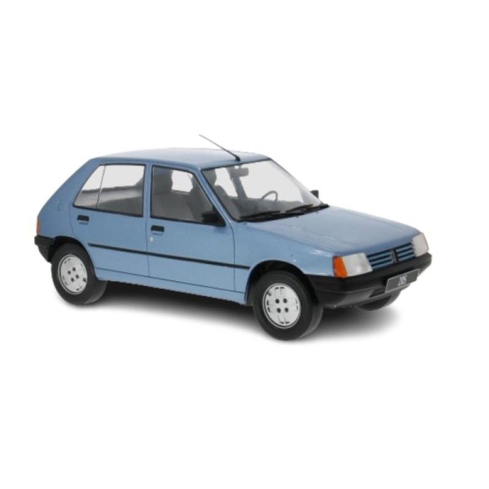 1/18 - Peugeot 205, azul claro, 1984