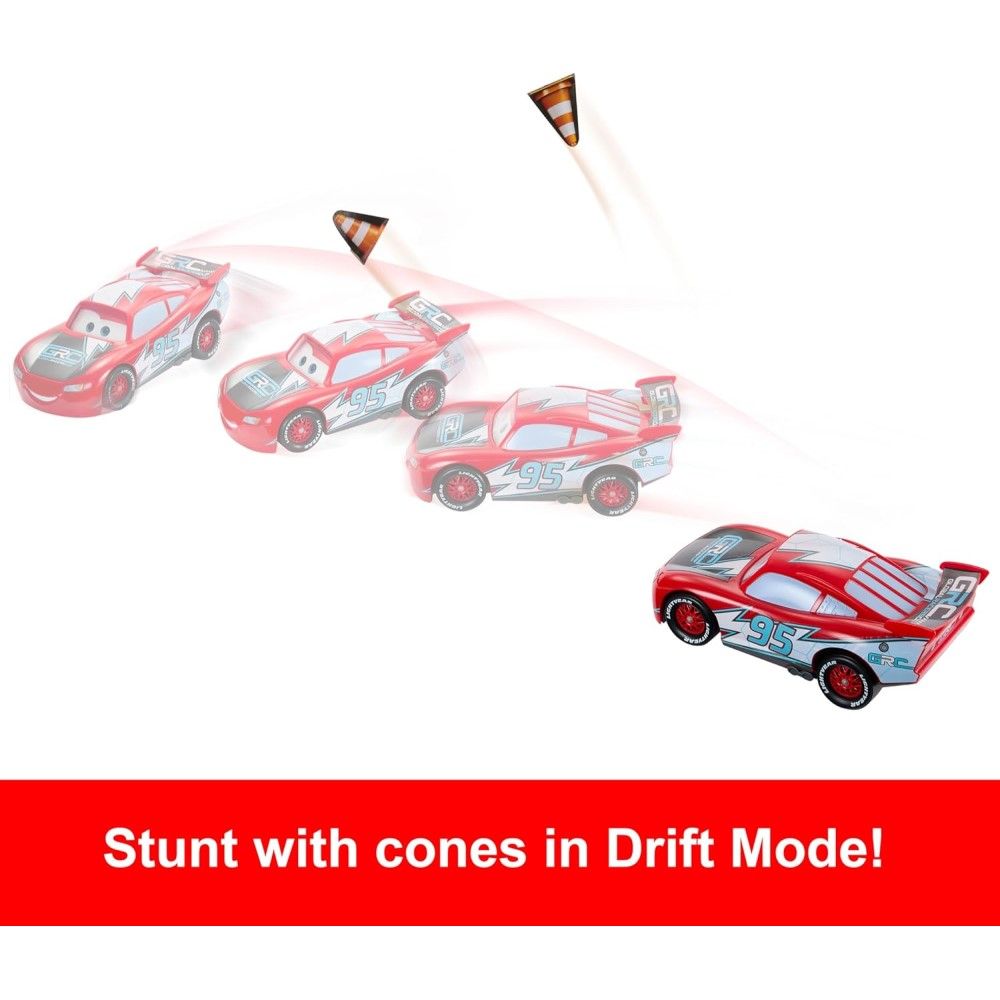 Carrinho Mattel Cars Global Racers Cup Drift & Race: Lightning McQueen