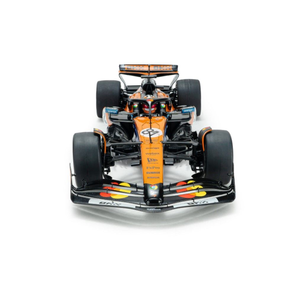 1/18 - F1 McLaren MCL39, #81 O.Piastri (2025)