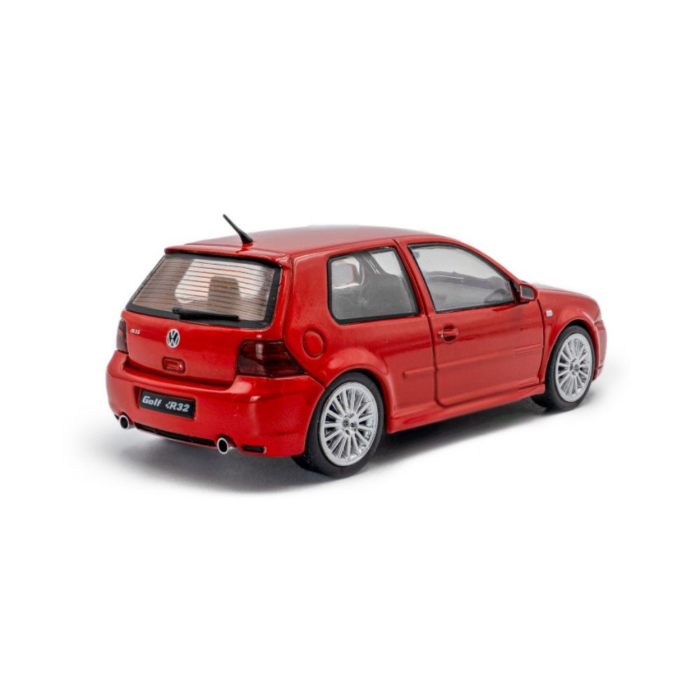 1/43 - Volkswagen Golf IV R32, vermelho (2003)