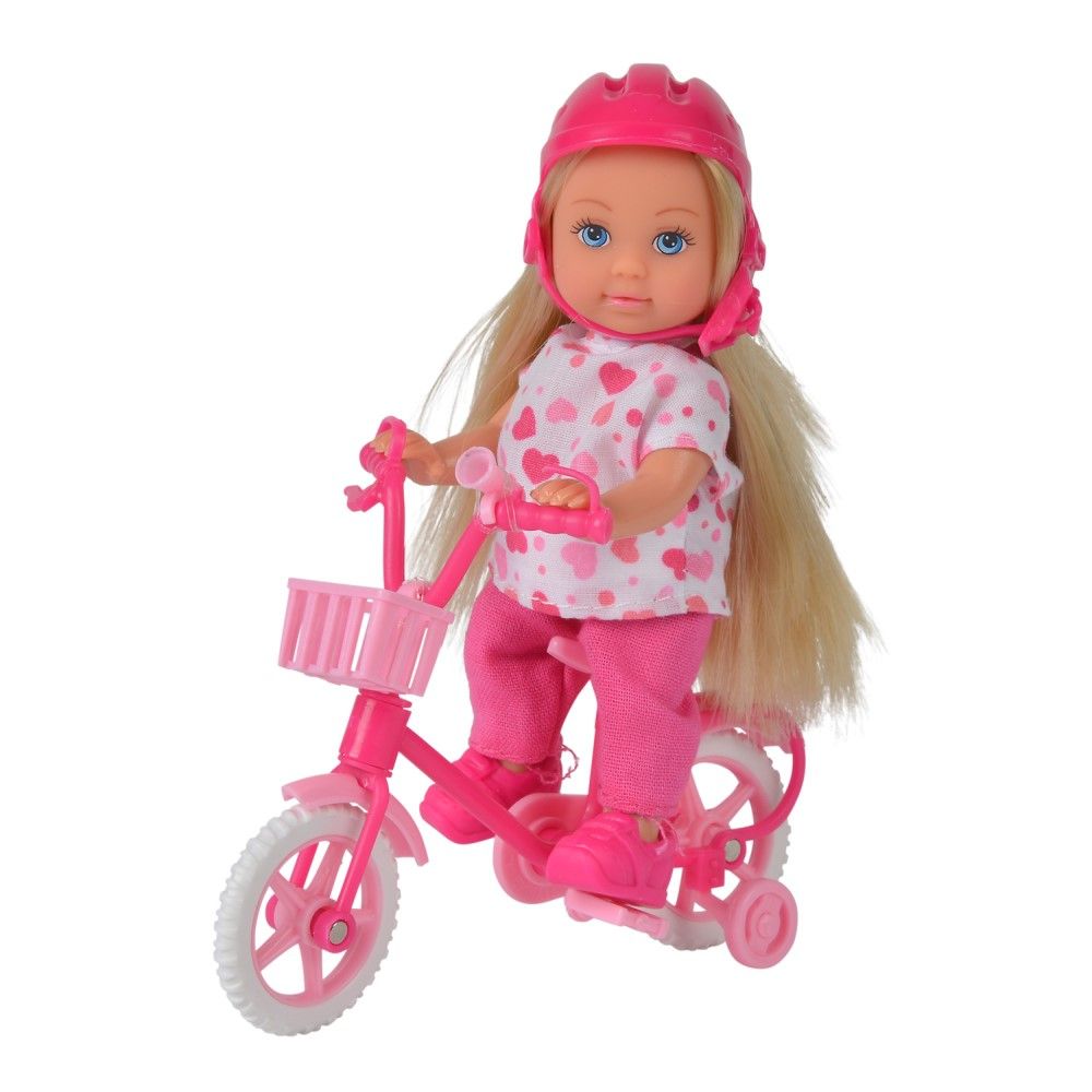 Evi com bicicleta
