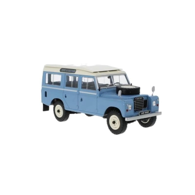 1/24 - Land Rover III, 109