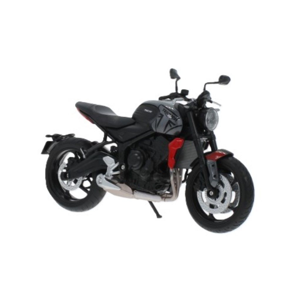 1/12 - Triumph Tridebt 660