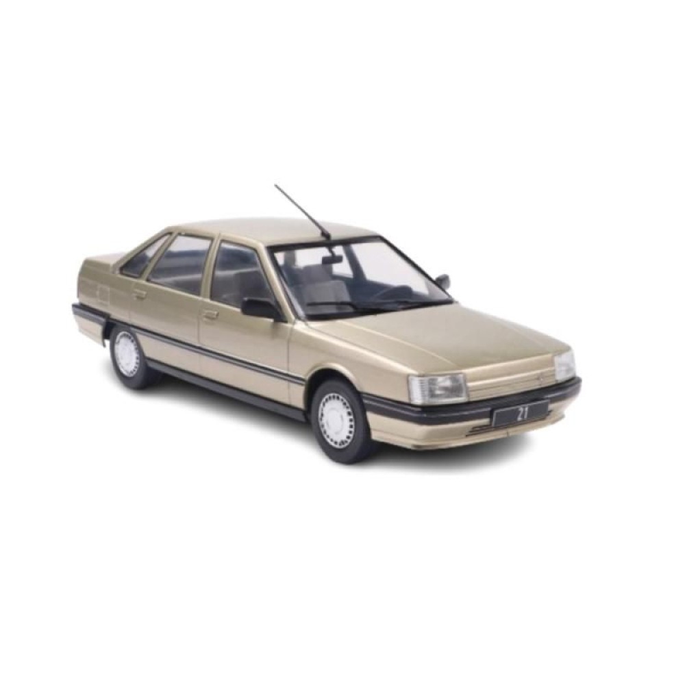 1/24 - Renault 21